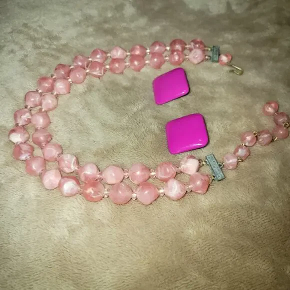 Vintage necklace with post earrings - Picture 3 of 6